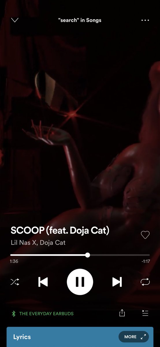 CalliesPlaylist's tweet photo. Can’t call me stupid with this big old fucking forehead, motherfucker. #scoop #lilnasx https://t.co/85xegcDPzf