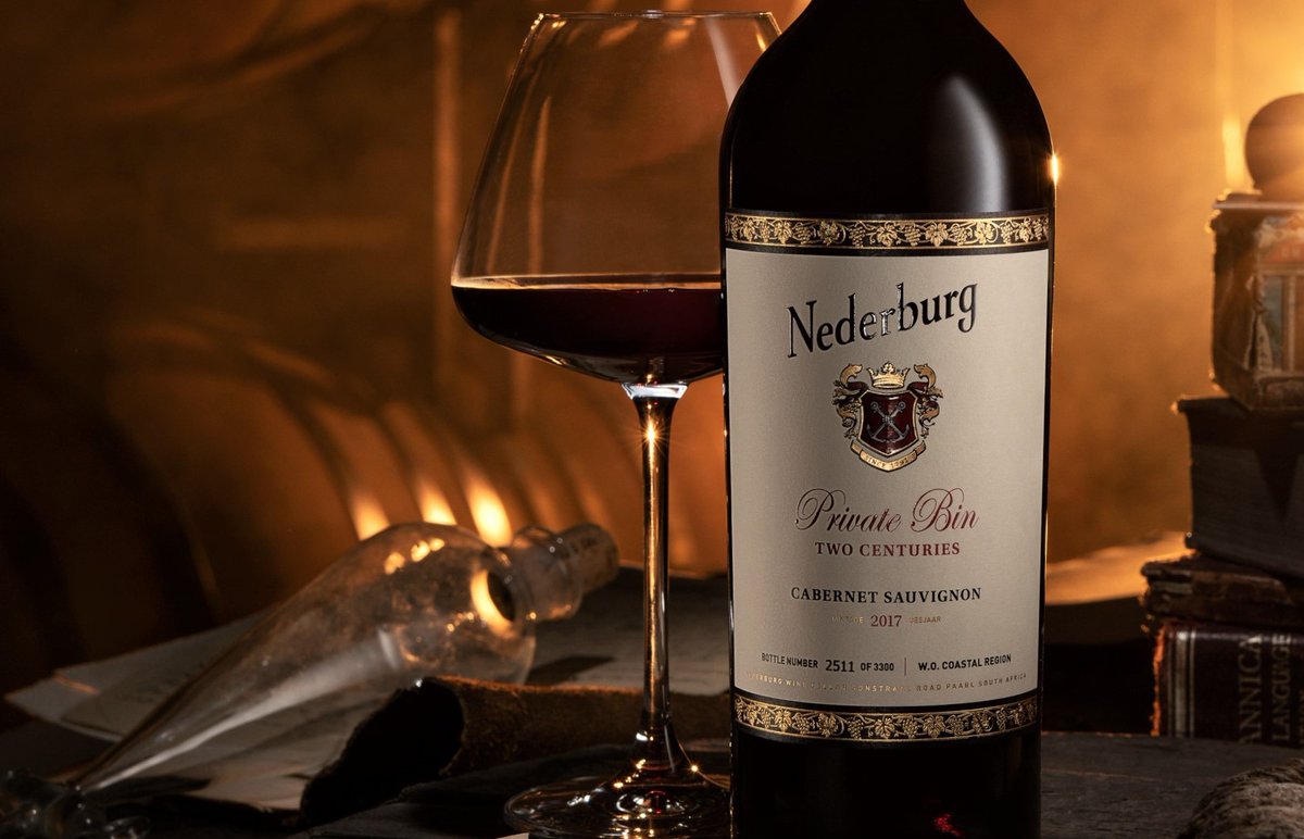 TopWineSA's tweet photo. If you've ever wondered what it is that Nederburg of Paarl is best at these days, the pinnacle wine from Distell of Stellenbosch... The range of 'Private Bins' is down from 35 to three.

https://t.co/oqEOBnVZgD

#SA #SouthAfrica #TopWine #Nederburg #TwoCenturies #Paarl https://t.co/NUeWgL9Ch8