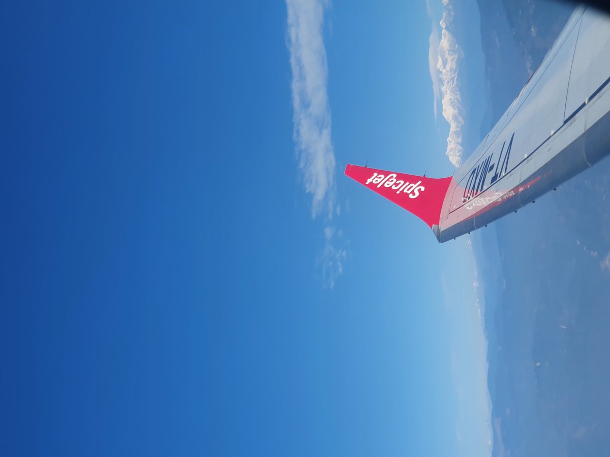 postsaurabh's tweet image. Mt. Kanchenjunga from brand new 737 Max  @flyspicejet. Loved the view and flight hope you guys bring in more of these machines and keep soaring high.
