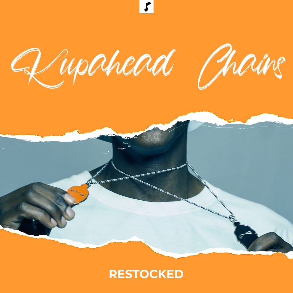 Shipa_Online's tweet photo. Kupahead Chains are staple accessories for any outfit of choice.They are restocked in 3 limited colorways : Black, Orange and Beige as highly requested. 
Inbox to order and get a SPECIAL DELIVERY until  Friday 24th. 
#kupaheadchain #shipa #tsasummer #tsoarastyle https://t.co/aEwoVgamsu
