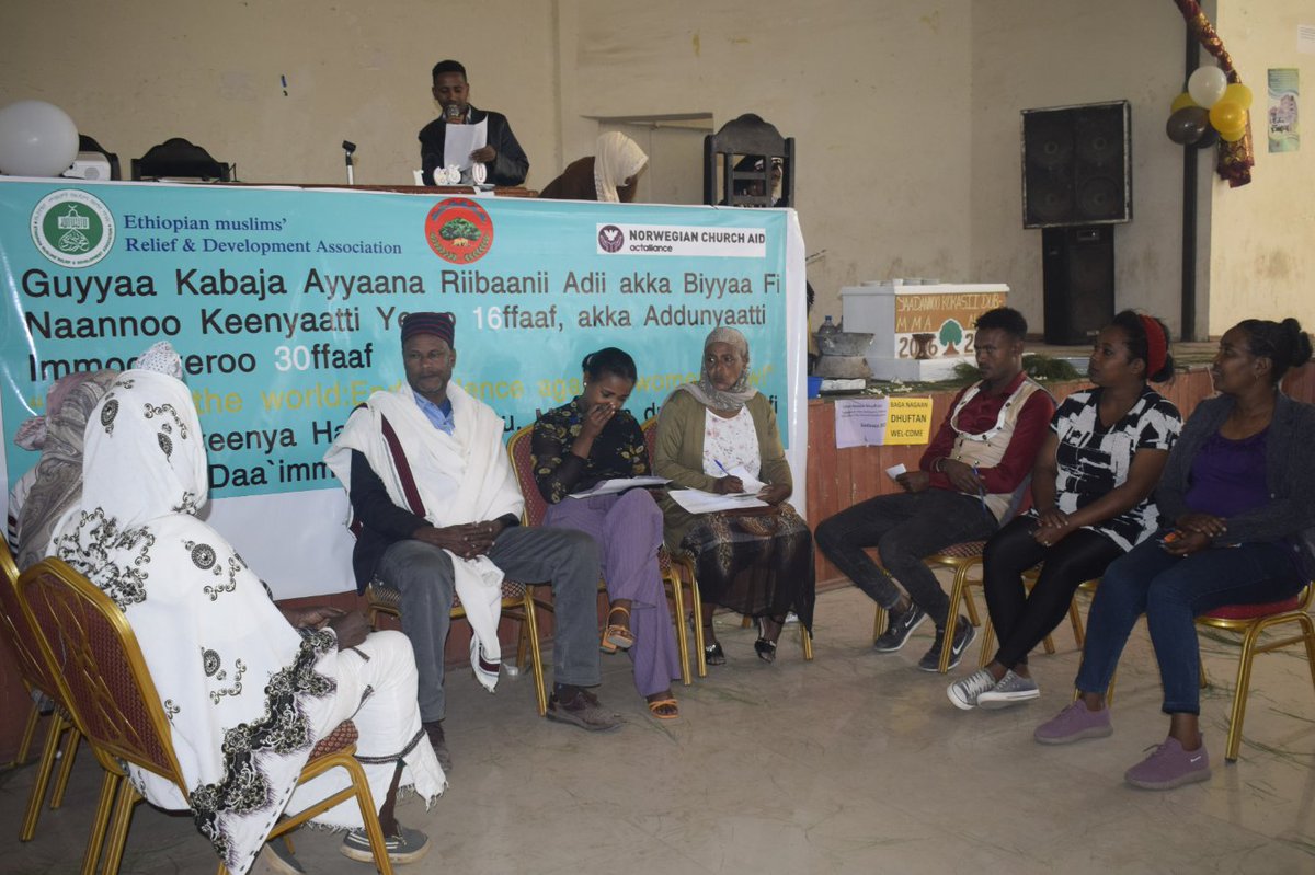 EMRDA6's tweet photo. << Orange the World end Violence Against Women>>
White Ribbon Day Celebration In Arsi Negele https://t.co/EnUwRmWflR