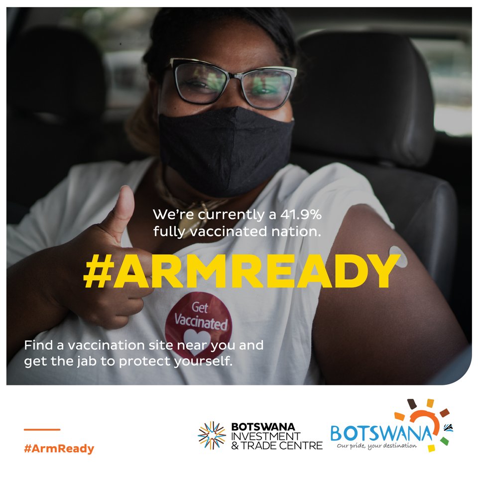 OfficialBrandBW's tweet photo. Covid 19 vaccines offer the best protection against against severe disease, and reduce mortality rate.
Get your #ArmReady o ikatumetse gaufi le vaccinations sites near you this festive season.
#PushaBW #ArmReady #VaxxedAndRelaxed https://t.co/AZHR9a2lMl