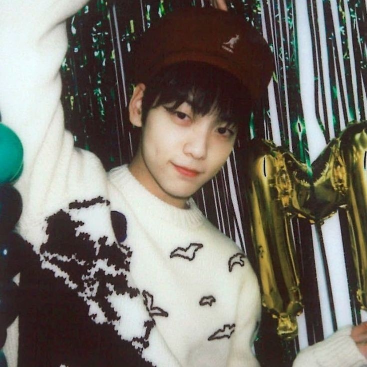 naggitaraa's tweet image. The holiday season will not be as enjoyable if you celebrate alone.

The season of thanksgiving and wonderment awaits you. This is Kade, inviting you to #LIKHAbyALAB to chill, relax, join, and celebrate the holiday season with us.

Have a wonderful holiday season!

#LIKHAHQ