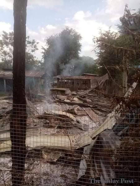 Military junta stormed and set fire to almost entire village of Sisan in Kalay Tsp  on Dec 21 after clash between Kalay PDF &amp; junta  on December 20.  #NoFlyZoneInMyanmar #WhatsHappeningInMyanmar #Dec21Coup