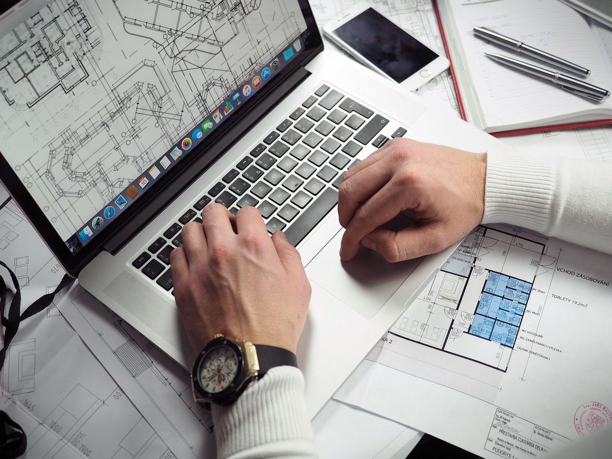 COAMadrid's tweet photo. 🙋‍♀️ Te perdiste la jornada sobre el itinerario formativo en tecnología BIM que organiza el IFC? El  18-ENE realizarán una nueva jornada, donde te contarán todos los detalles. Inscríbete ya en modalidad presencial o streaming!

👉 https://t.co/kGwTsNN2yZ 
👉 https://t.co/VnQ2U3TQ5C https://t.co/giO28tGR8W