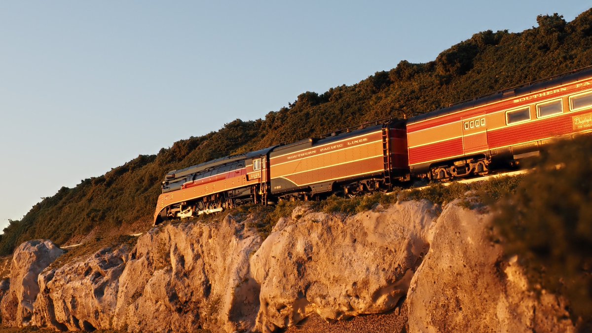 朝焼けを纏って】 「サザン・パシフィック鉄道GS-4 #4449(SP LINES