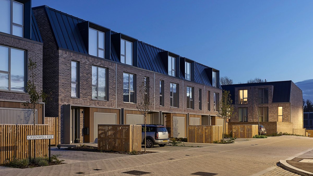 Challenging preconceived ideas about manufactured housing, Kitchener Barracks by <a href="/TopHatIO/">TopHat</a> is proof #MMC can deliver beautiful, contemporary and highly sustainable homes, within sensitive conservation contexts.

Read more in the <a href="/RIBA/">Royal Institute of British Architects</a> #DfMA Overlay: bit.ly/2Xs8dEP