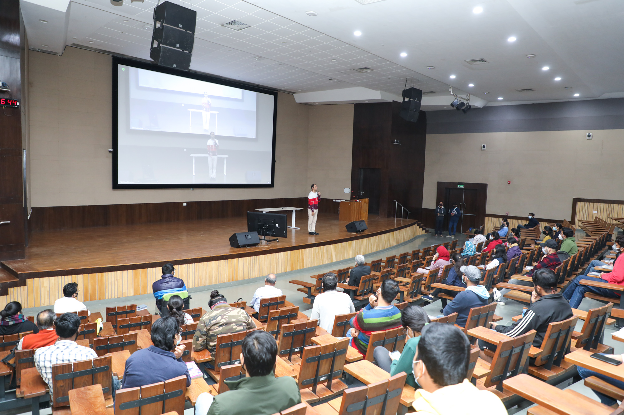 IIT Gandhinagar-A Great Initiative for the Suffering World - archEstudy