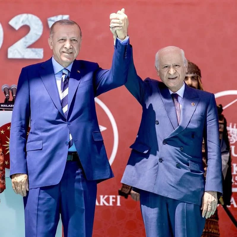 Devlet varsa! #Devlet vardır!... 🤘🇹🇷🤘