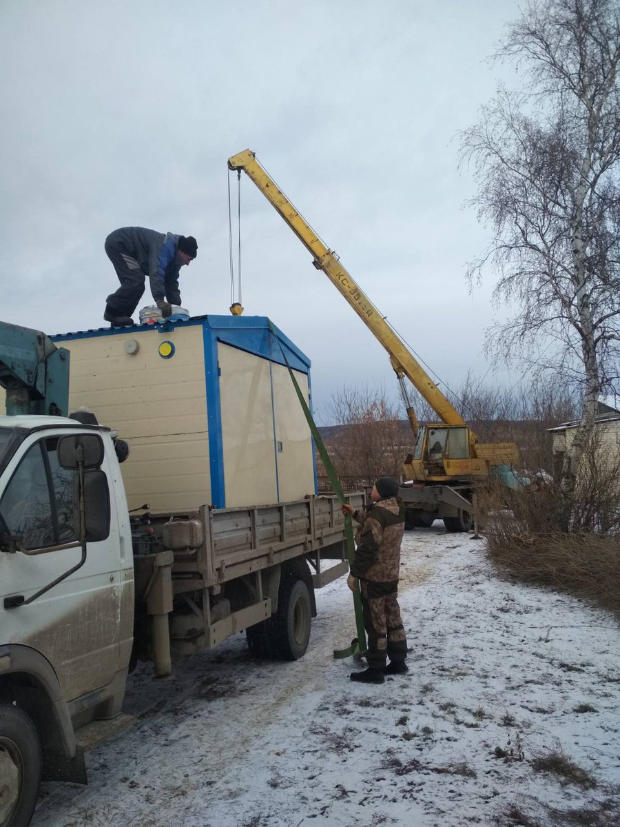 Новый теплоисточник установлен для школы села Архангельское Сурского района. Средства на эти цели выделены из областного бюджета по поручению губернатора Алексея Русских.