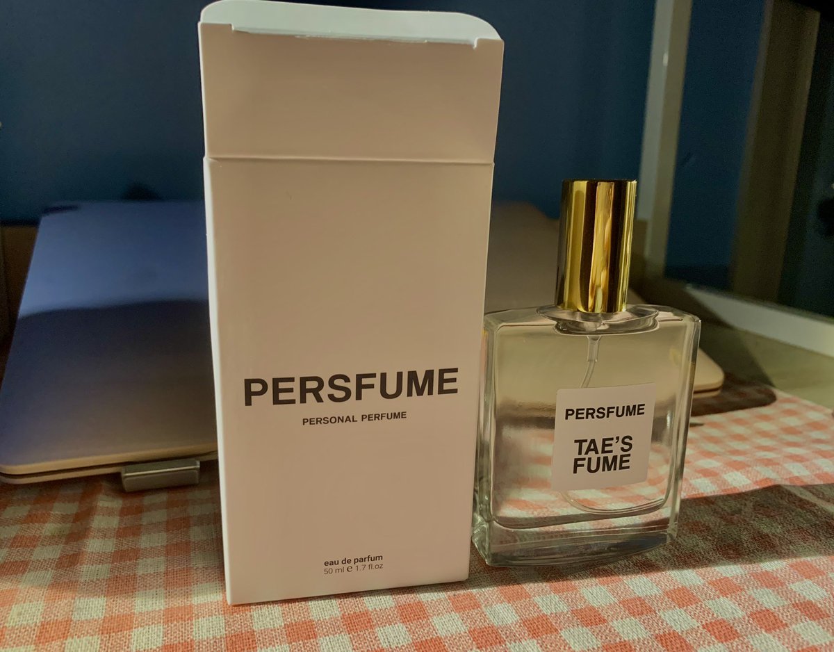 imfact_trash's tweet photo. finally got the โpersfumeโ although I didnโt get the autographed version.
anyway, it smells really good. It smells familiar (like I bought perfume with similar scent to this one) but I canโt pinpoint it exactly๐ค๐ค๐ค
#IMFACT #์ํฉํธ #Taeho #ํํธ #taesfume #ํ์คํธ https://t.co/wMCQvdJZlQ