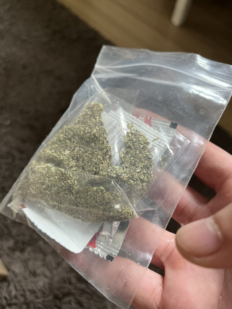 วอนร้านพิซซ่า อย่าใส่ออริกาโน่แบบนี้เลย ลูกค้าใจคอไม่ดี