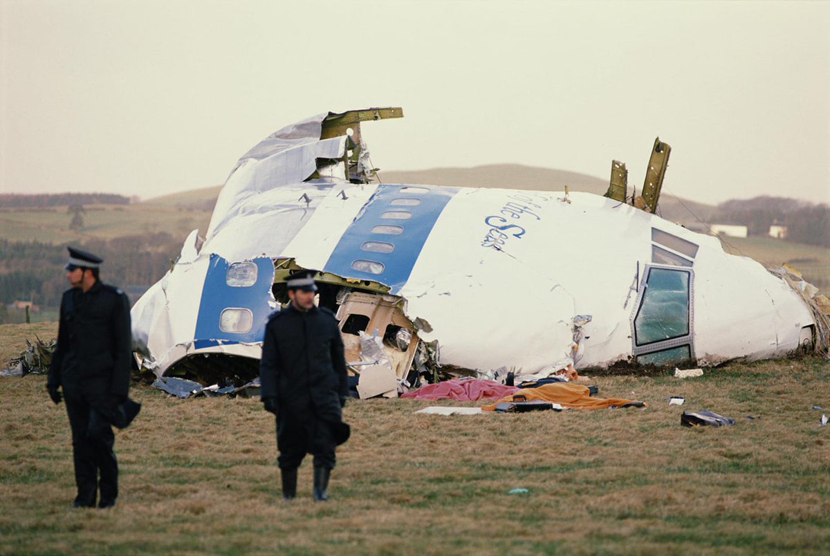 Scottish_Banner's tweet photo. On this day, in 1988, was the #Lockerbie tragedy with 270 lives lost, our thoughts are with all the innocent victims and their family, friends and loved ones. #LockerbieTragedy #PanAm103 #ScottishBanner https://t.co/4nWkoB95f1