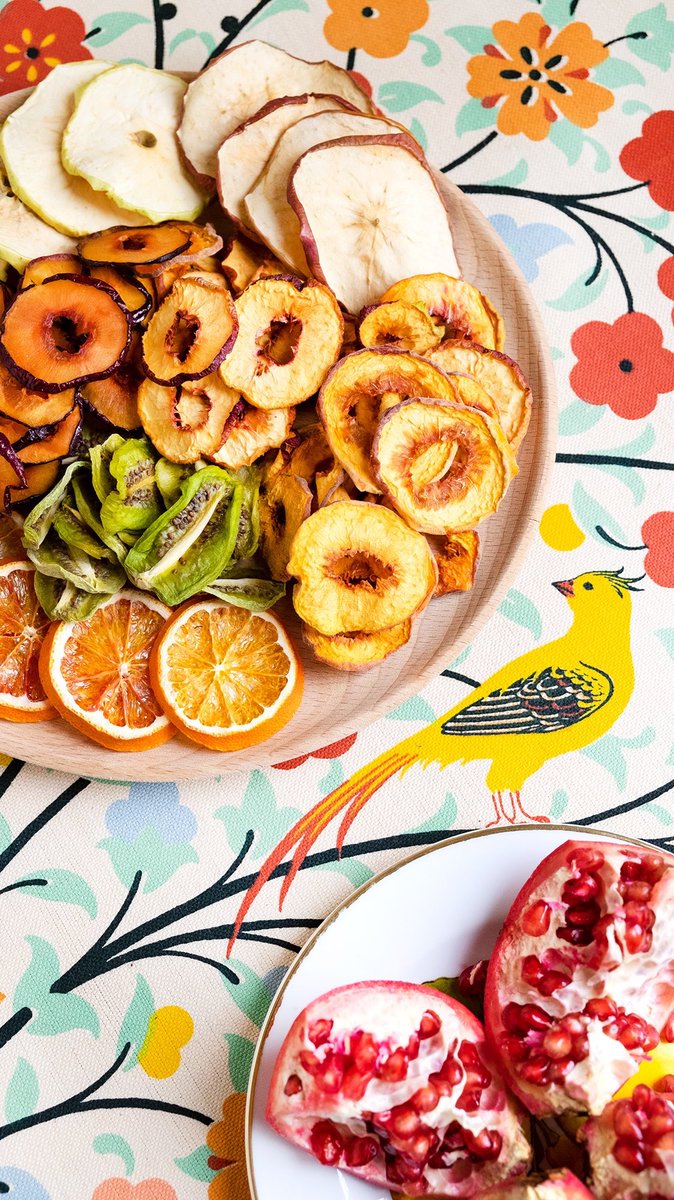 Chiz-e Digar | چیزِ دیگر tweet media