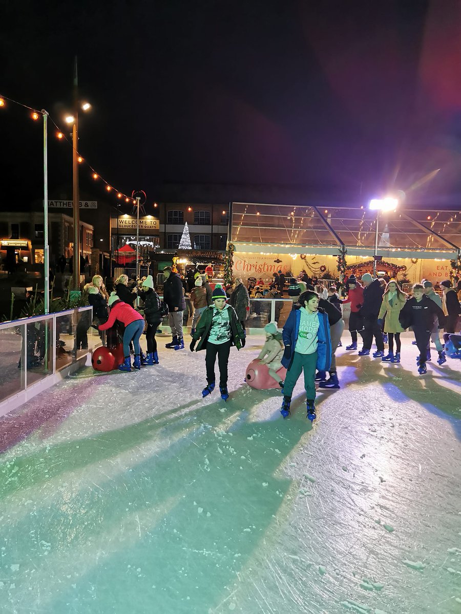 Gloucester Ice Rink tweet media