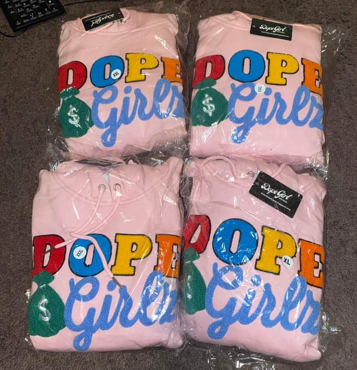 RemixShoeStore's tweet photo. NOT BUT FEW LEFT !!! CHECKOUT OUR JEFFERSON MALL &amp; BOWLING GREEN STORES FOR  DOPE GIRLS APPAREL !!!!
#WESUPPORTLOCALBRANDS https://t.co/yPm5kUQO29