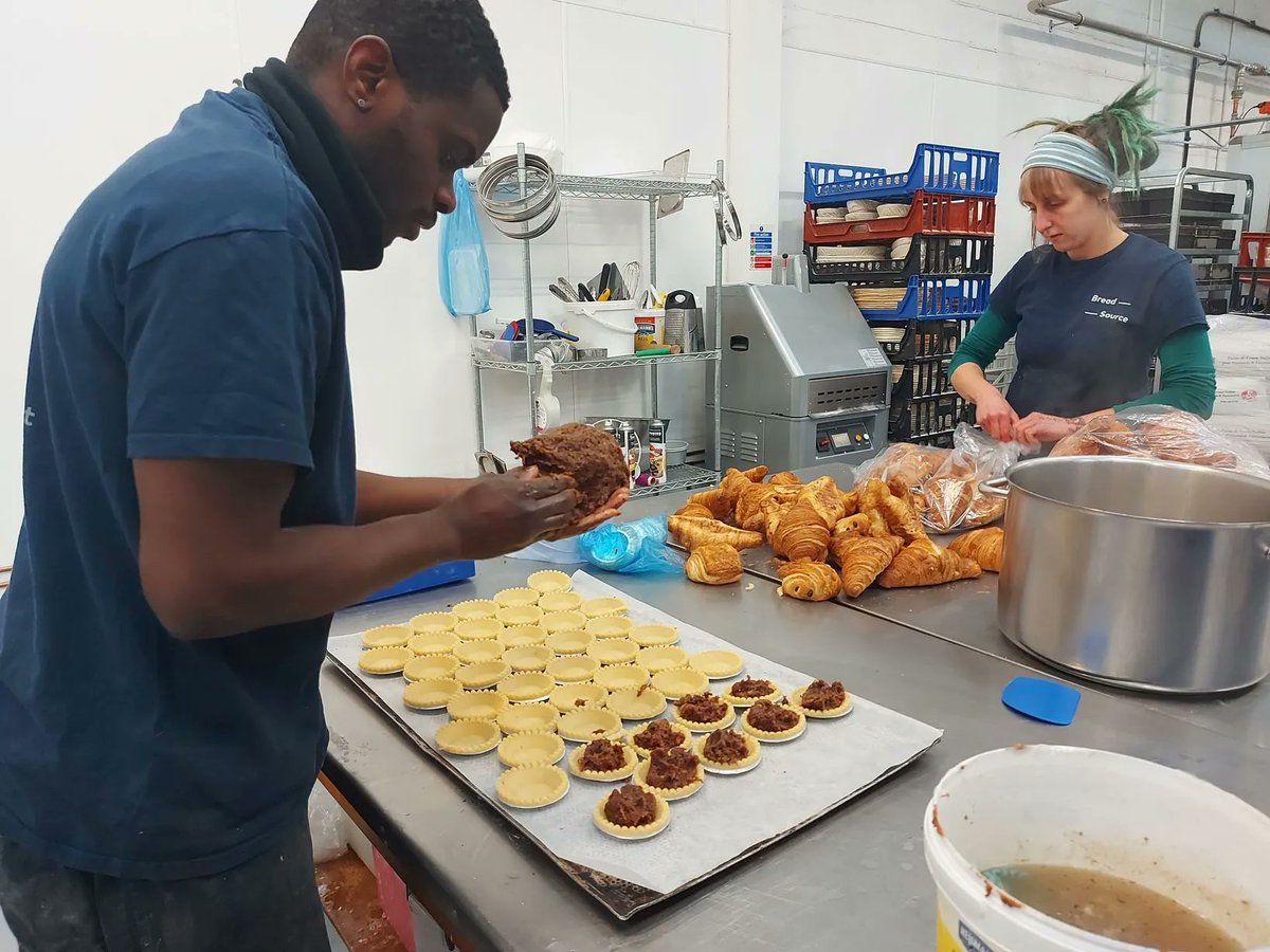 Artisan Food Law ® (@artisanfoodlaw) on Twitter photo A peek behind the scenes of Norwich’s incredible artisan bakery <a href="/bread_source/">Bread Source - Artisan Bakery</a>
#realbread
bit.ly/3mmmjkD A peek behind the scenes of Norwich’s incredible artisan bakery <a href="/bread_source/">Bread Source - Artisan Bakery</a>
#realbread
bit.ly/3mmmjkD