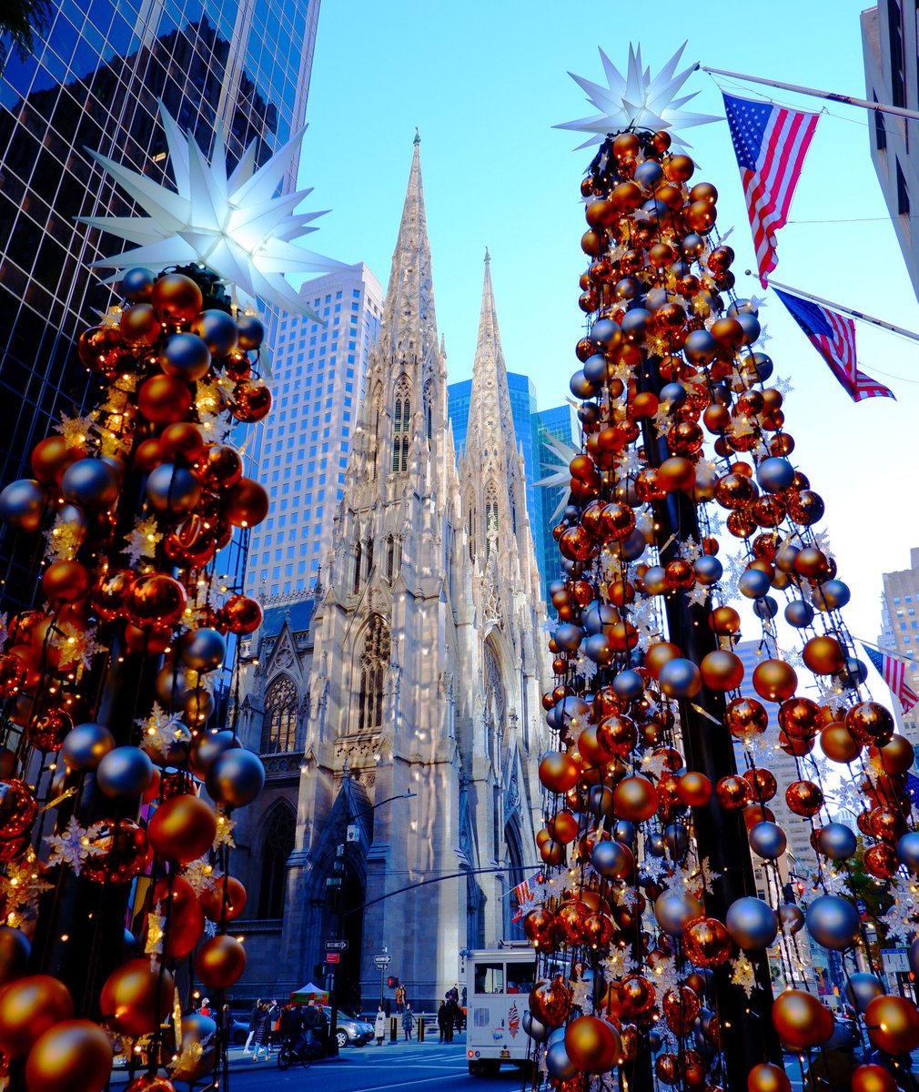 NewYorkCityDE's tweet photo. Die wunderschöne St. Patrick Cathedral https://t.co/L1Imhtn7Q5
