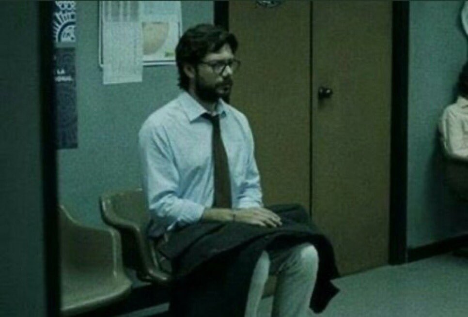 sinceramente no puedo creer que las clases en la secundaria empezaban 7:30 de la mañana Y YO IBA TODOS LOS DIAS