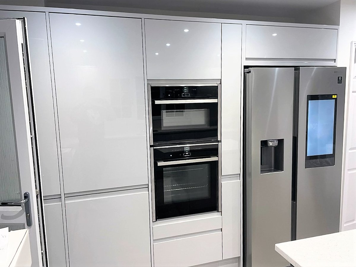 Decor Kitchens and Bathrooms tweet media