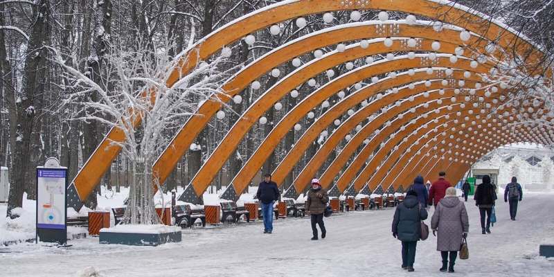 Парки Москвы пригласили горожан на тематические выставки 
szaopressa.ru/parki-moskvy-p…
