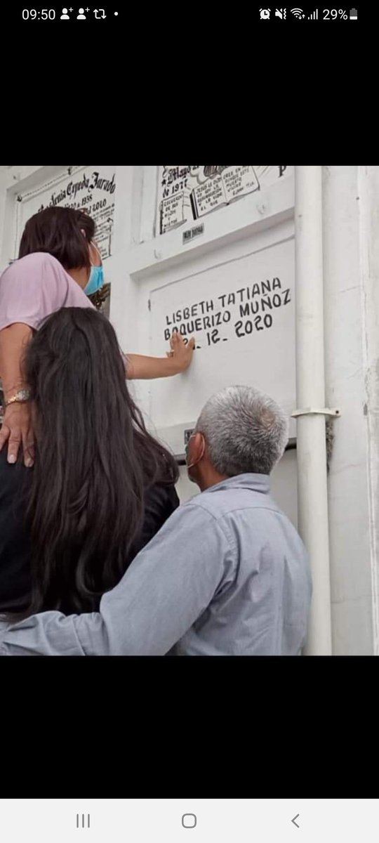 LisbethBaqueri1's tweet photo. Un 21/12/20 te arrebataron la vida mi amor Lis Baquerizo, tus anhelos y tus sueños
Por Luis Hermida y toda su familia 
Ellos no pudieron desaparecer, ni tu nombre ni tu recuerdo y mucho menos el hermoso ser humano que fuiste #justiciaparalisbethbaquerizo https://t.co/K0bDDehxQN