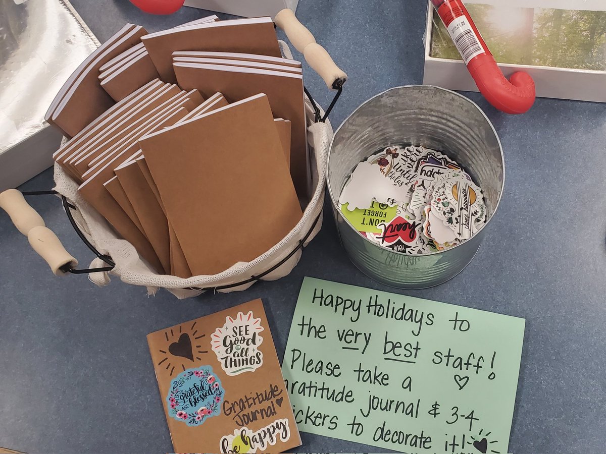 Steenhoek3's tweet photo. Gratitude Journals for staff 
💚❤️ https://t.co/sC4AVMHxA4