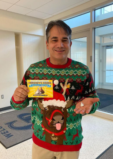 thekiss4pa's tweet photo. Support the Hershey Kiss Committee like your favorite teachers! Check out our website and social medias to support our journey! #thekiss4pa https://t.co/m1jamPvyiM
