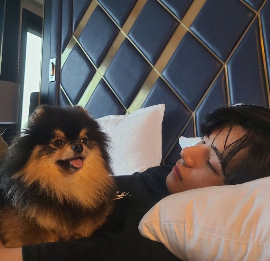 7billion_lights's tweet photo. #YEONTAN Get well soon baby
We army loves u a lot stay strong stay healthy :) https://t.co/NqaIhnX2bL