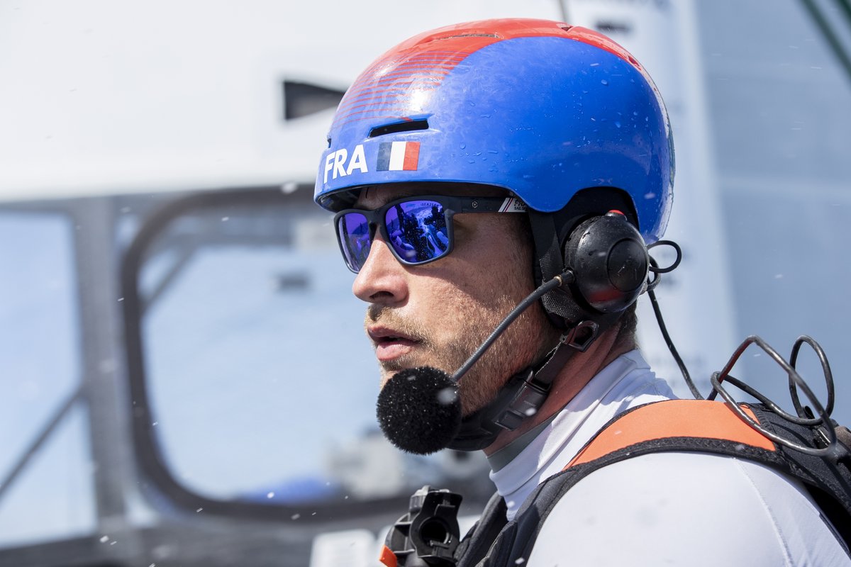 SailGPFRA's tweet photo. On nous souffle dans l’oreillette que l’offre #Sea2See se termine demain!
Pour profiter des 10% de réduction chez notre partenaire @sea2see_eyewear voici notre code promo: FRANCESAILGP 🎁
Quoi de mieux que d’offrir des lunettes qui préservent les océans? 🌊😎
#RacefortheFuture https://t.co/pKTqS4bS4c