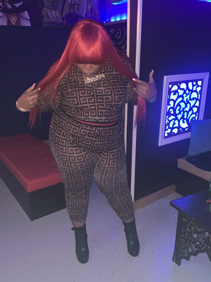 therealsimplymo's tweet photo. @RipTheMicLive SEND ME SOME NEW FOLLOWERS 😂 NEW ACCOUNT UP AND ACTIVATED #SimplyMo😘🥰 Rocked out!! Networked! ✅ https://t.co/loi5ddpjnO