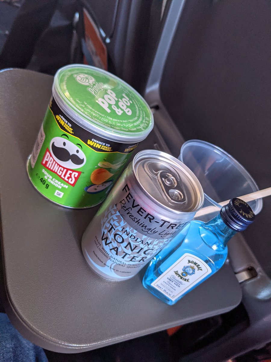 Emily Hornett ✈️ 🏳️‍⚧️ tweet media