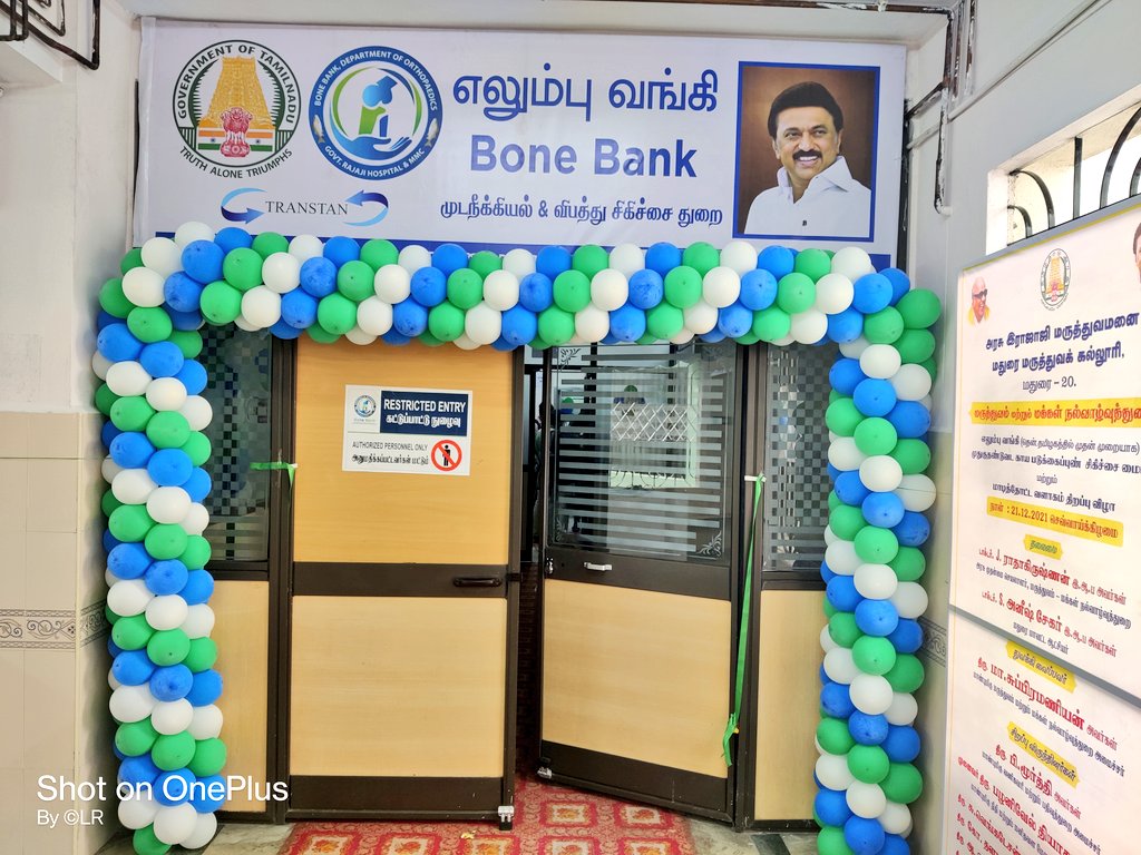 Lalitha_Ranjani's tweet photo. TN Health Minister @Subramanian_ma released the rank list for paramedical course admission (16,108 seats), during his visit to #Madurai
Online counselling to begin tomo (Dec 22)

He also unveiled South TN's 1st bone bank at Govt. Rajaji Hospital

(1/n)

@xpresstn @VinodhArulappan https://t.co/sGJwhvtguf