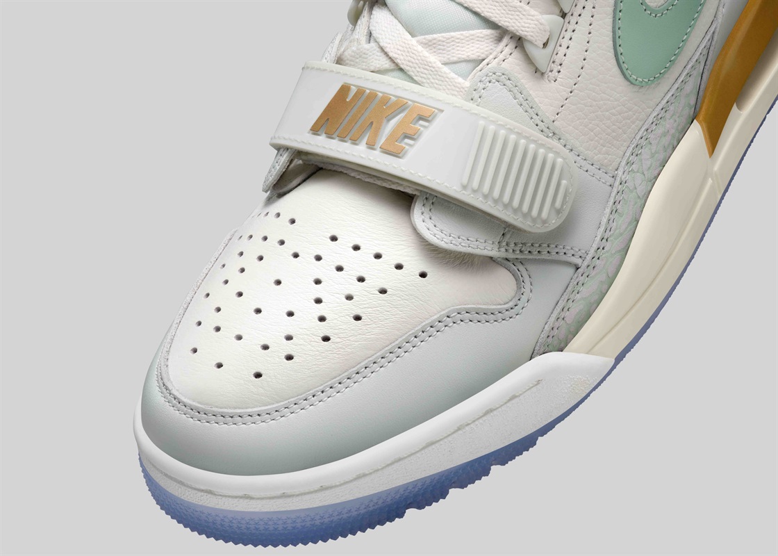 sneaker_wars's tweet photo. 【海外12月30日発売予定】ナイキ エアジョーダン 312 "チャイニーズ ニュー イヤー"
⇒https://t.co/unCyfVa0lf
#sneakerwars #スニーカー #ナイキ https://t.co/k5pzJYjQye