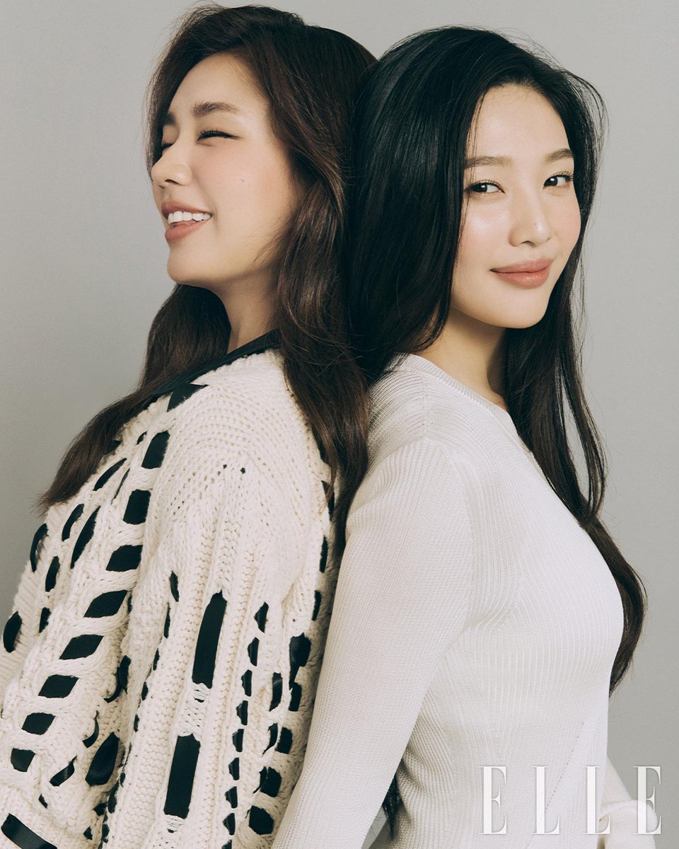 PARTSOOYOUNG's tweet photo. ⠀⠀⠀
⠀⠀⠀
Only one person❤️
A gift that came to me this year❤️
I love Yewon unnie and Eunjin unnie ❤️

⠀⠀⠀ https://t.co/zk7YJoPg3U