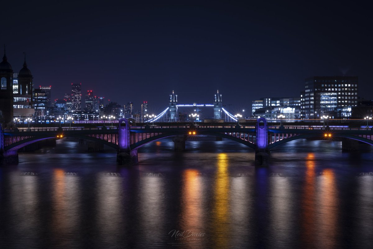 London Long Exposure 

#milleniumbridge #longexposure #NightPhotography #reflections #photo #photography #night #london #nikonphotography