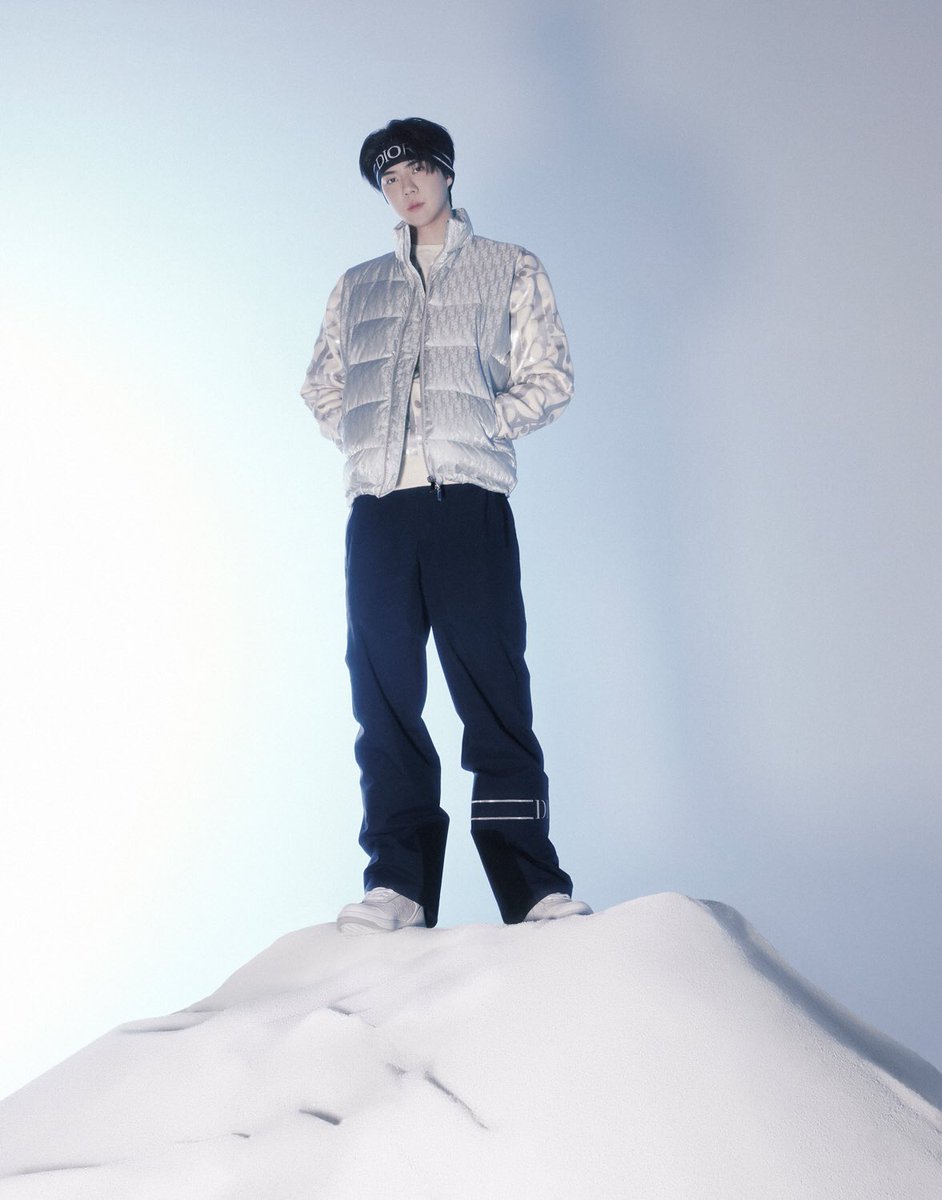 sehunpicture's tweet photo. #세훈 #SEHUN https://t.co/d7mvViiBav