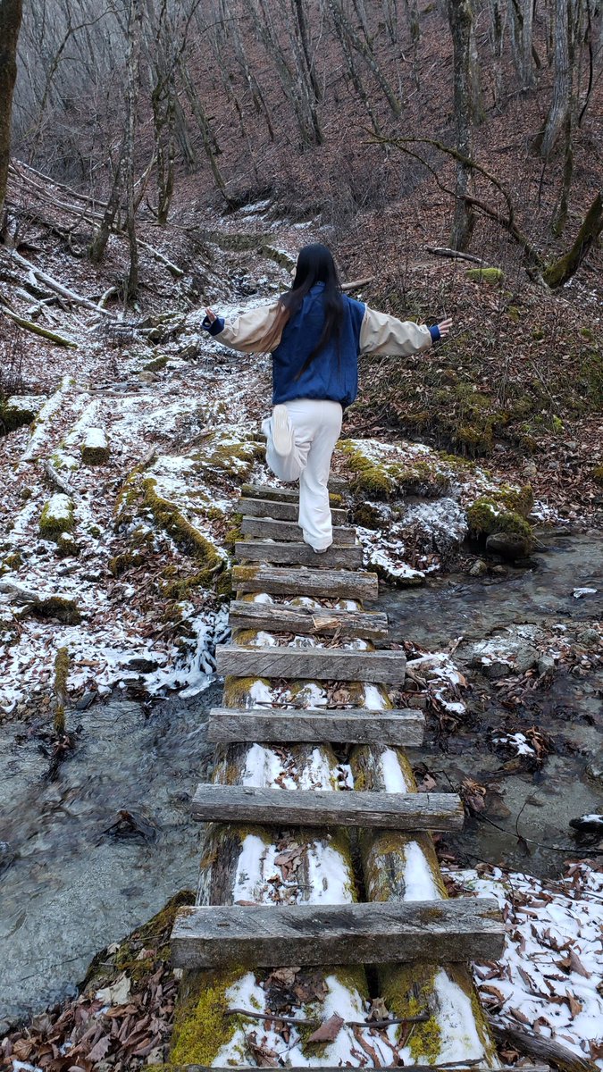 messagefromSS's tweet photo. 娘とデート💑
白沢峠にトラック見に行ったんだけど日没順延😭
行くなら早く言ってよ～ https://t.co/N9CchMw0se