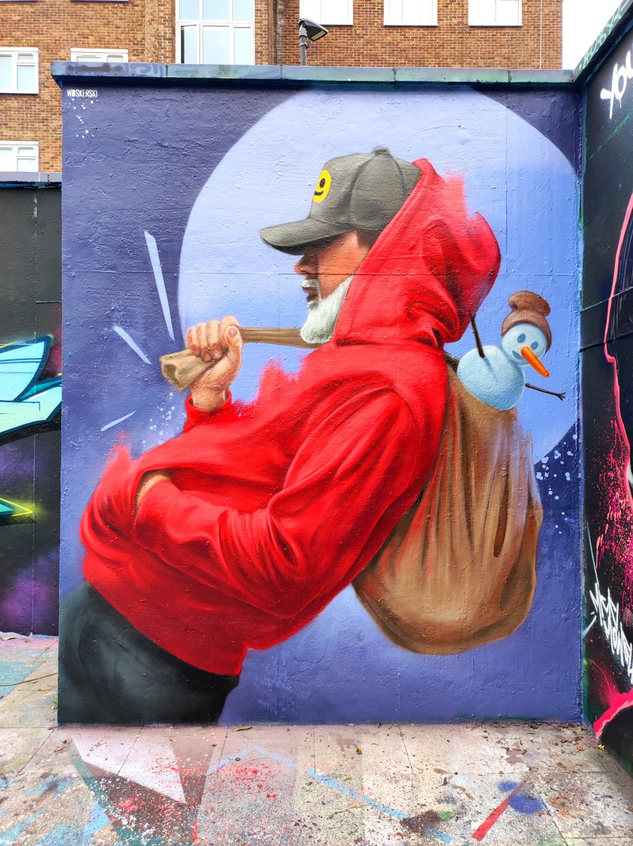 GalleryGary's tweet photo. #London🇬🇧 #LondonGraffiti #StreetArtLondon #Graffiti #Art #StreetArtChat #Photography #Santa #AmateurPhotography #Christmas #Color #SprayPaint #SprayPaintArt #LondonStreetArt #GoodVibes #SprayArt #UKGraffiti #Urban #UrbanArt #LondonPhotography #PictureOfTheDay #CityPhotography https://t.co/iDRvpUOl8Q