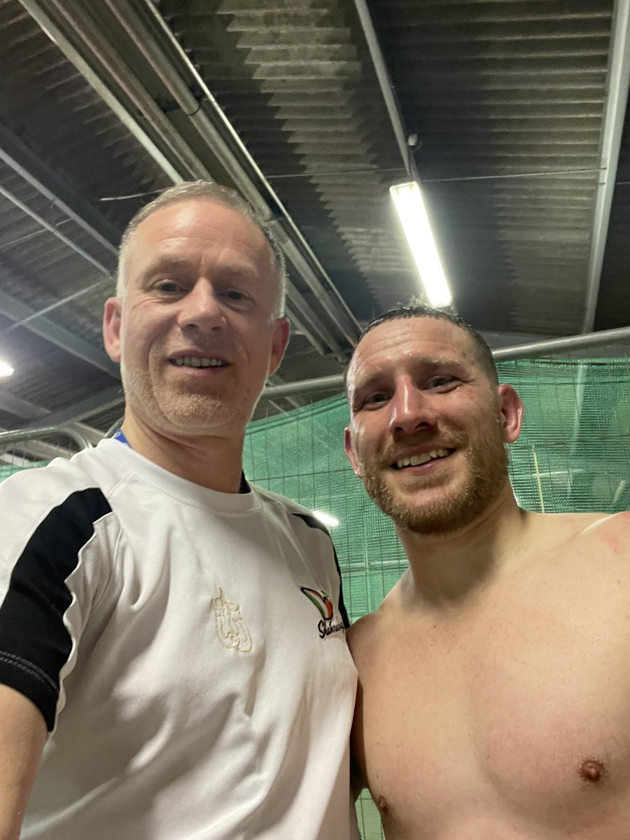 GymShamrock's tweet photo. Top man @ryanwalsh true gentleman ☘️🥊 https://t.co/b7bKevta5B