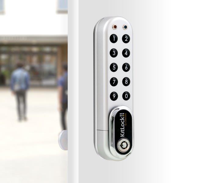 DoorIndustryJnl's tweet photo. Codelocks announces its new KitLock, the KL1000 G3 NetCode. The new locker lock combines the style and functionality of the popular KL1000 G3 KitLock with the convenience of Codelocks’ NetCode technology, enabling administrators to generate...  https://t.co/WLxfYsYD5A @Codelocks https://t.co/NXJ2GlRlmx