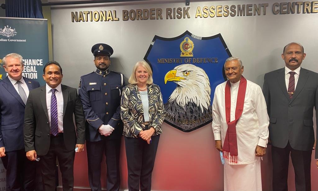AusHCSriLanka's tweet photo. A privilege to host @KarenAndrewsMP as we draw close to 75 years of official bilateral relations. High profile meetings with @GoSL included an MOU signing on a new multi-agency Border Risk Assessment Centre @IOM @CanHCSriLanka https://t.co/2IoZCe04pa