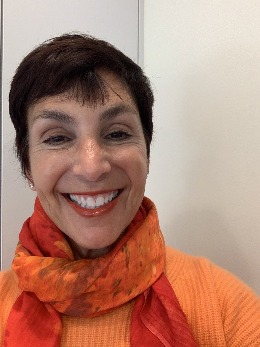 P365sportsRDs's tweet photo. TY @SHPNdpg for the opportunity to present to your virtual community. So honored to deliver this presentation on how to be the giver of inclusive, relatable, engaging communication #conversationnotconfrontation #thinksuccinct #registereddietitian #strategizeoptimizerealize https://t.co/Hh7RjL7Bl4