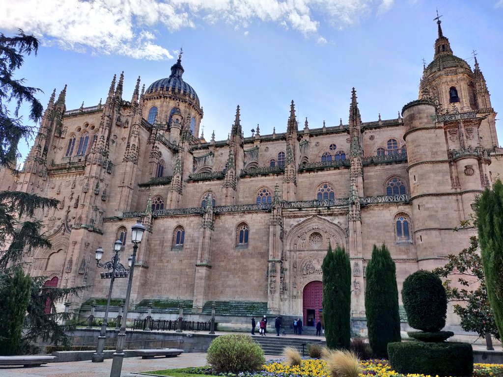JulioSTor's tweet photo. Every time I come back home, I get amazed at how beautiful this city is. ♥️ https://t.co/Gg8IzH1208