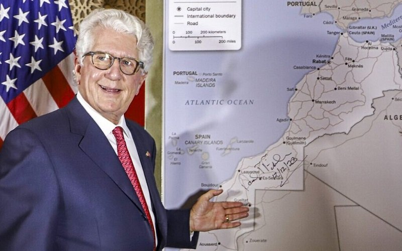 Le360fr's tweet photo. 🇲🇦🇺🇸| Nostalgique du Maroc, l'ancien ambassadeur américain, David T. Fischer, se fait construire une maison marocaine à Palm Beach en Floride 

🔗 https://t.co/EaQ2lkmObx https://t.co/7aXFcdo5TN