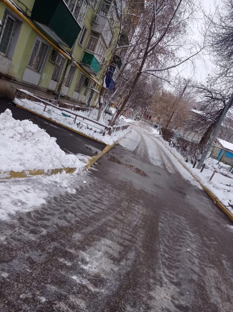ukvek63's tweet photo. Механизированная уборка придомовых территорий и въе��дов во двор по адресам Волгина 132а, 136, 140, 142, Революционная 138
@admgel https://t.co/kY5kWIn6Z8