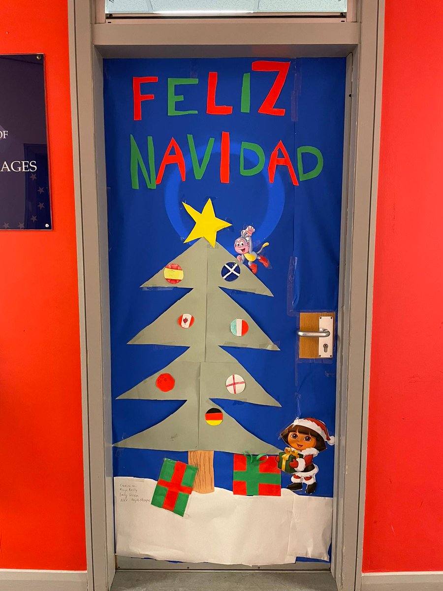 bellbaxtermfl's tweet photo. Mrs Gray would like to say a big ¡Gracias! to Emily Wilson, Alex Boyd-Thorpe and Raye Reilly for making her classroom door very Christmassy!! 
¡Feliz Navidad! Joyeux Noël! Merry Christmas everyone 😊🥳🎄🎁 https://t.co/VqQMoFA2LZ