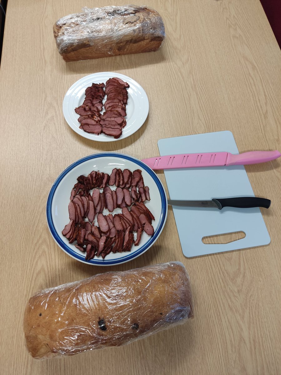 UoAEpi's tweet photo. If it's Tuesday then it's #BakeOffday in the #EpiLiteratureReviewMeeting with #goodies provided by Ovidiu https://t.co/VUTQmssoSK