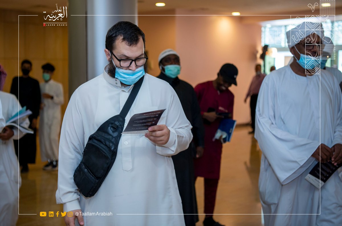 TaallamArabiah's tweet photo. مقتطفات من مشاركة مبادرة تَعَلَّم العربيّة في المعرض المصاحب لحفل #اليوم_العالمي_للغة_العربية في #جامعة_أم_القرى بالتعاون مع كلية اللغة العربية ومعهد تعليم اللغة العربية لغير الناطقين بها بالجامعة، وعرض أهم الإنجازات والبرامج. https://t.co/HdmfaW4I9E