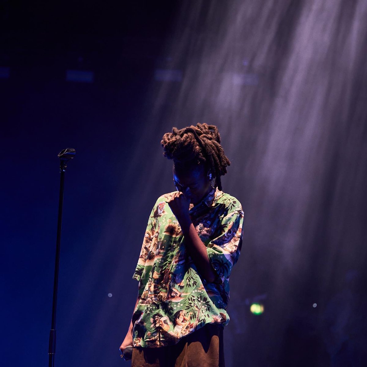 LittleSimz's tweet image. 1st female in history to headline and sell out 3 nights at Brixton. Can’t believe this 🥺❤️